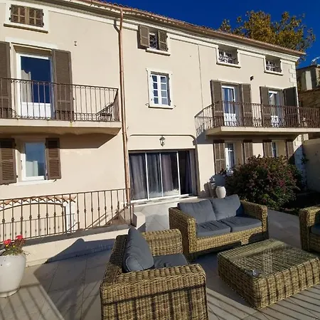 Les Orangers Hotel