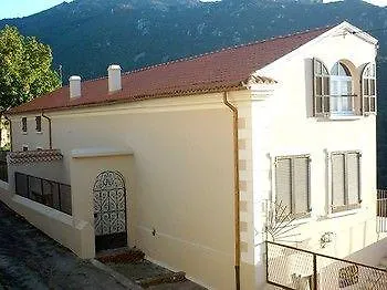 Les Orangers Otel