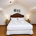 Les Orangers Hotel 3*