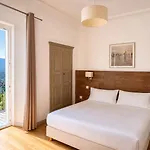 Les Orangers Hotel