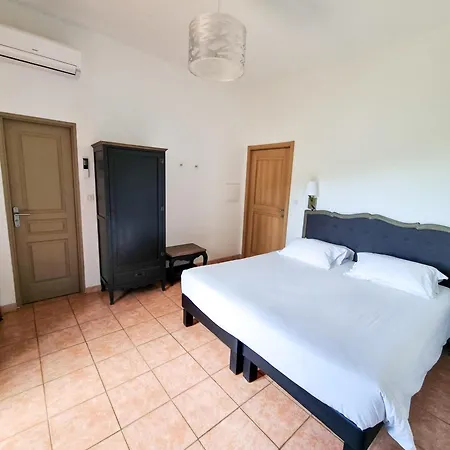 Les Orangers Hotel 3*