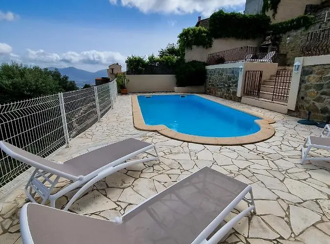 Les Orangers Hotel 3*