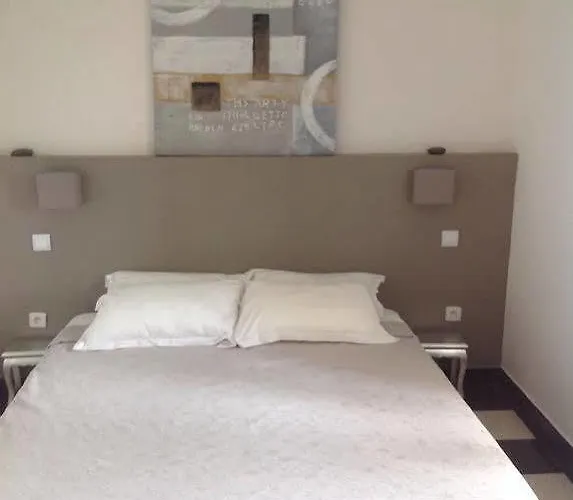 Hotel Les Orangers Olmeto (Corsica)